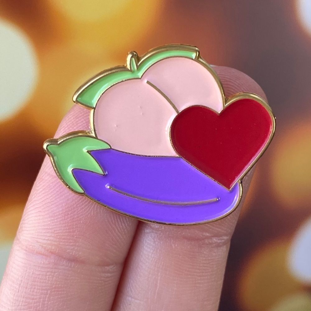 Eggplant Peach Love Enamel Pin/ Brooch Lapel